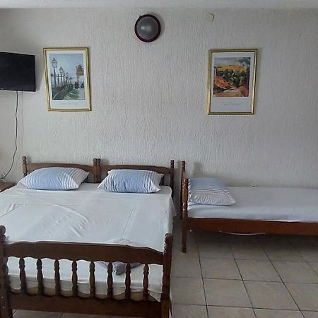 Apartmani Dzapo Srima Exterior photo